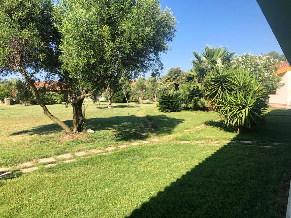 Agriturismo Is Cortillaris Cabras Exterior photo